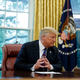 El presidente de Estados Unidos ha firmado una orden ejecutiva que busca modificar una ley que protege a las redes sociales.